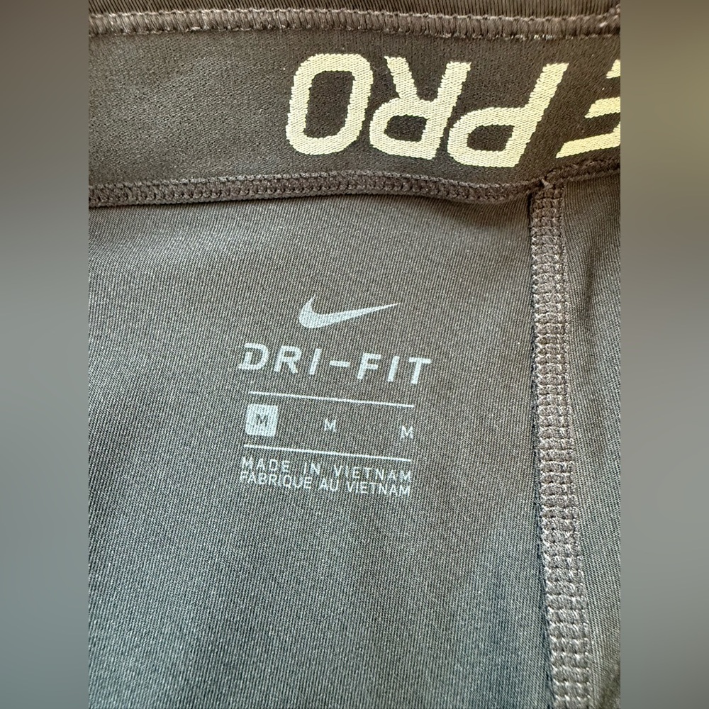 Nike Pro Leggings - image 4